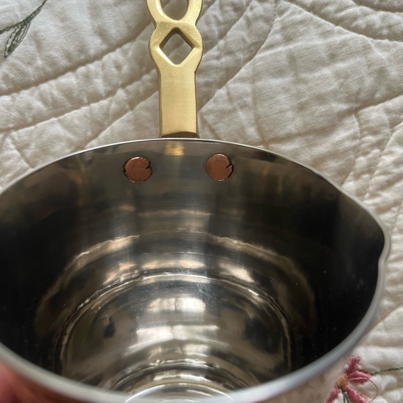 20% OFF BUNDLES! NWOT. Little Copper & Brass Pot. - Picture 6 of 11